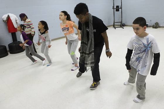 Pleasantville man works with Rec Center to give youths outlet in performing arts